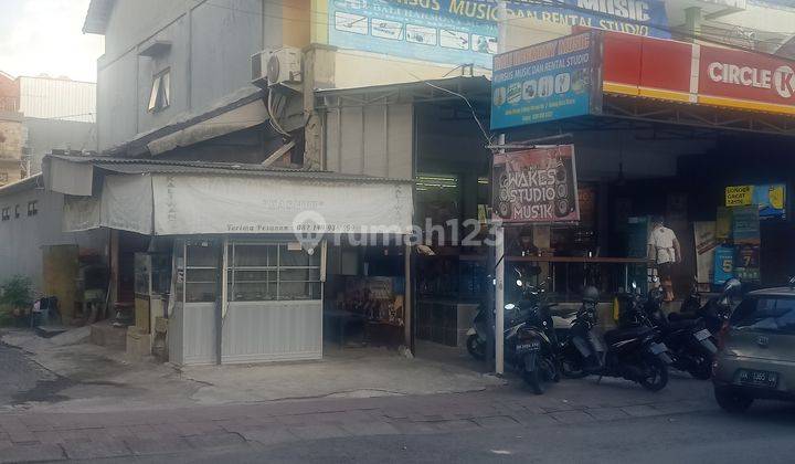 Dalung Permai main road shophouse near the roundabout 2