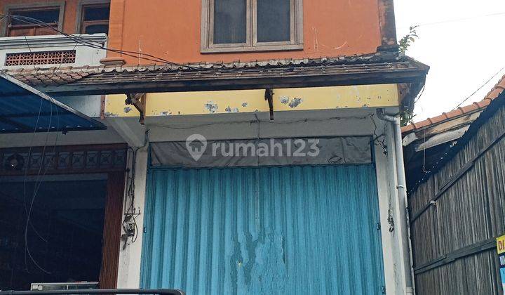 Large shophouse plus basement in Denpasar Kerobokan 2