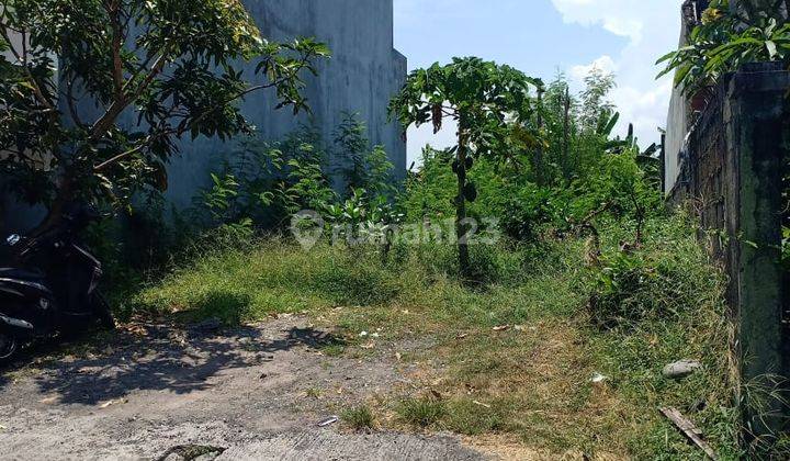 Land in a one gate residential area near TRANS Studio 1