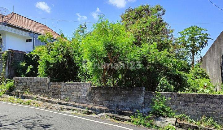 Land in a premium elite environment in East Gatsu, Sanur 1