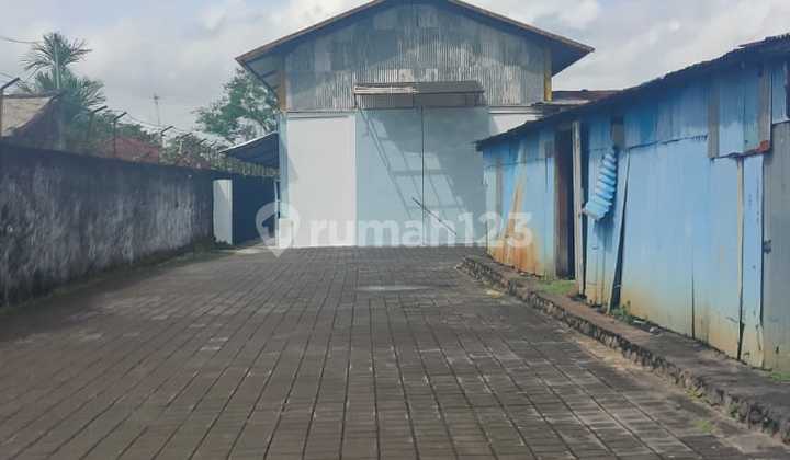 Former Factory Building in Tabanan Near Pesiapan Terminal