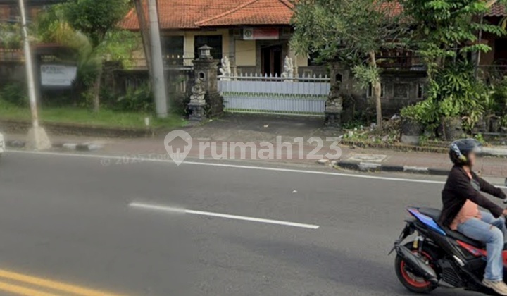 House Suitable for Office on Gatot Subroto Main Road