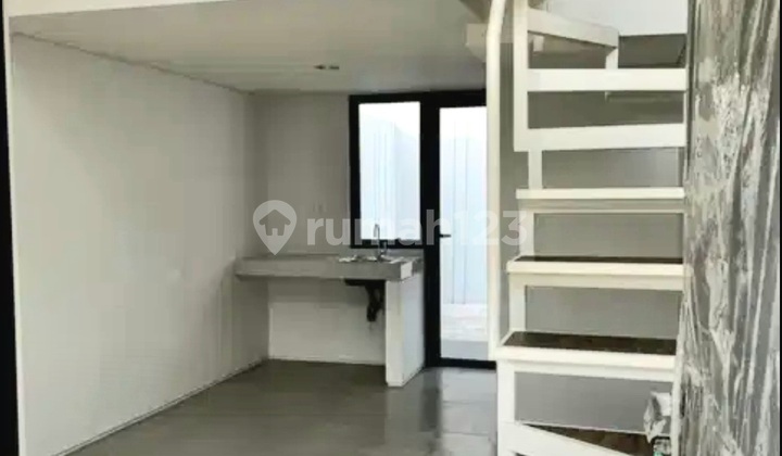 Disewakan Rumah ******** Park Serpong  2