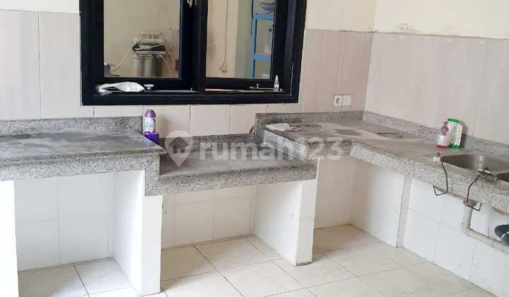Dijual rumah 2 Lantai villa bukit regency 3 surabaya 4