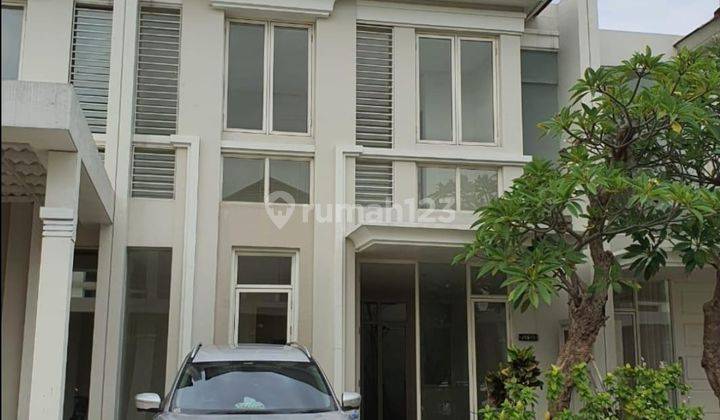 Dijual Rumah 2 lantai Grand pakuwon Surabaya barat  1