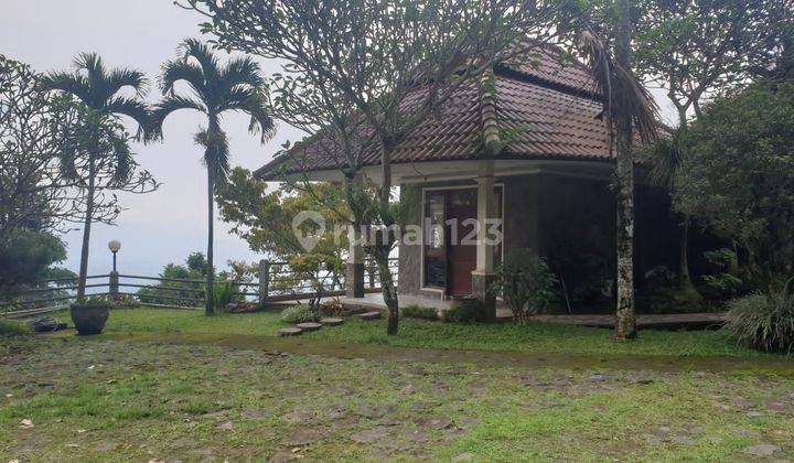 Dijual murah Villa tretes selangkah ke hotel surya  1