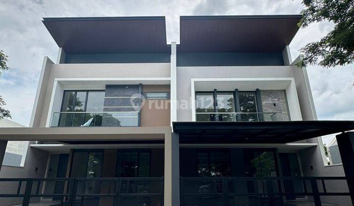 Rumah Baru 2 Lantai Dekat Pakuwon Mall Surabaya  1