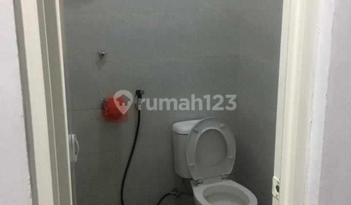 Dijual Rumah Kos 2,5 Lantai Full Furnished di Sigura2 Malang 8