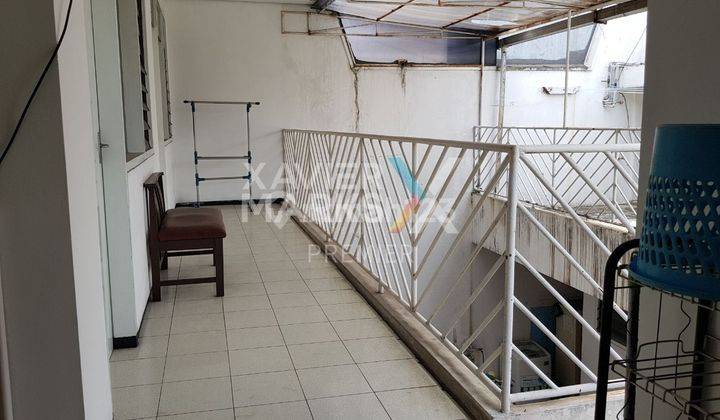 Dijual Rumah 2 Lantai Belakang Lai2 Tidar Malang 9