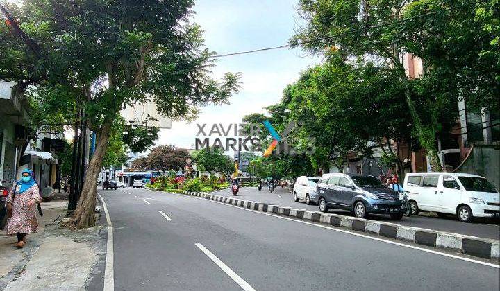 Dijual Ruang Usaha Sangat Strategis Di Jl. Semeru Malang 3