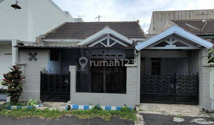 Dijual Rumah Lokasi Strategis Di Sulfat Malang 1