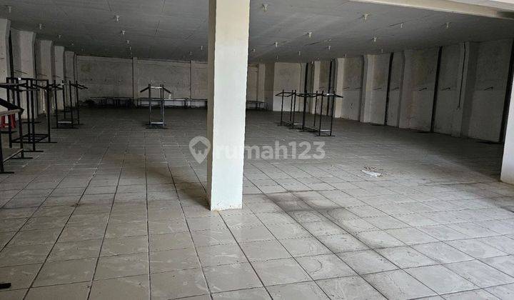 Rumah Usaha Strategis Murah Siap Huni di Jl Madura Blitar 3