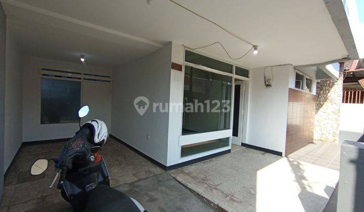 Rumah Baru Renovasi di Jl Sungai sungai Malang 2