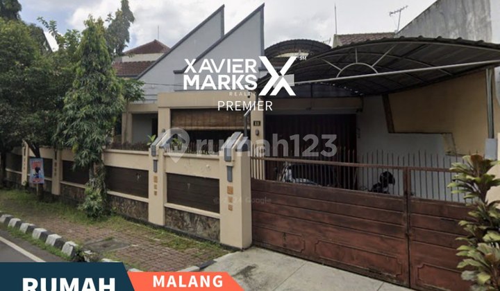 Strategic Hook House in Sukun Permai Malang