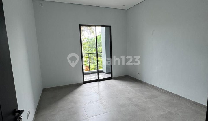 Rumah Dieng Malang, 2 Lantai Modern Minimalis 2