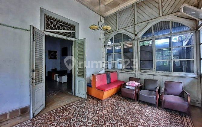 Rumah Klasik Siap Huni di Jl Ade Irma Suryani Malang Rumah Klasik Siap Huni di Jl Ade Irma Suryani Malang