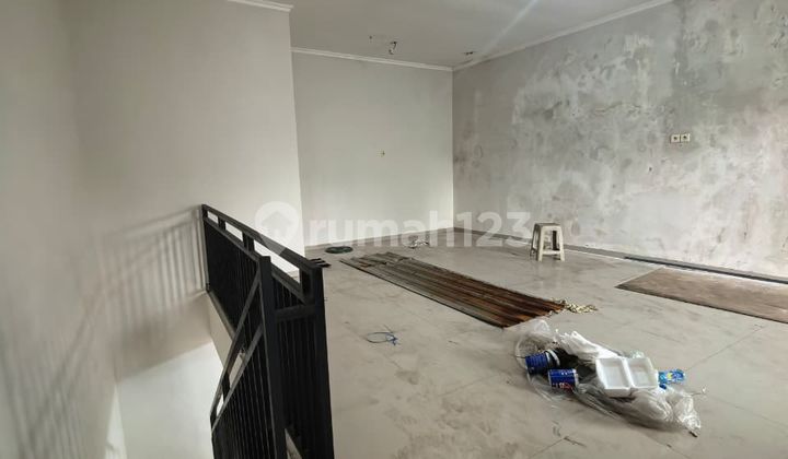 2-Storey Shop House Near Campus in Tirtojoyo, Malang. 2