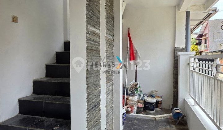 Well-Maintained 2-Story House in Green Living Sukun Malang 2