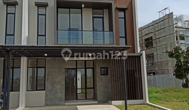 Disewakan Rumah 8x27 Unfurnished Pantai Indah Kapuk 2 1