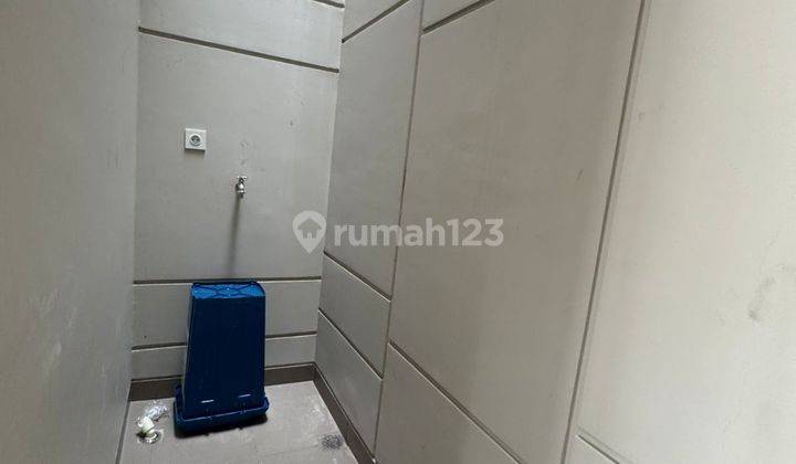 Disewakan Rumah 4,5x10 Pik2 Full Furnished Siap Huni  2