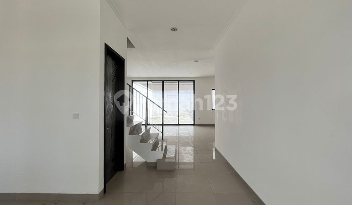 Disewakan Rumah 8x27 Unfurnished Pantai Indah Kapuk 2 2