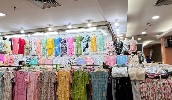 Cheap & Fast Rental ITC Mangga Dua Kiosk Strategic Location Cheap & Fast Rental ITC Mangga Dua Kiosk Strategic Location