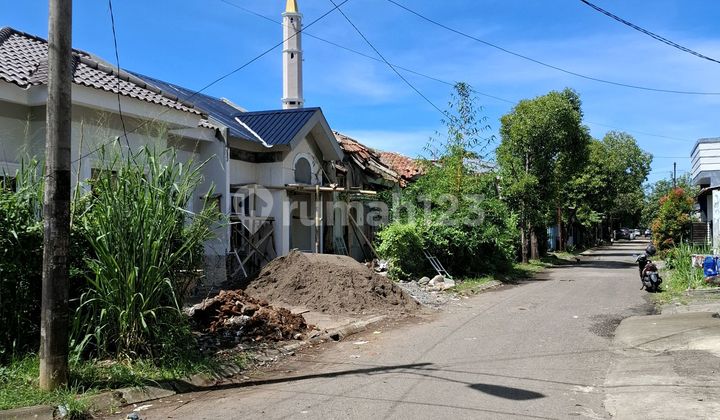 Rumah 1 Lantai Full Renovasi Di Tanjung Bunga Makassar. 2 Kamar Tidur. Posisi Dekat Sudut. Luaa 6x13.5 2