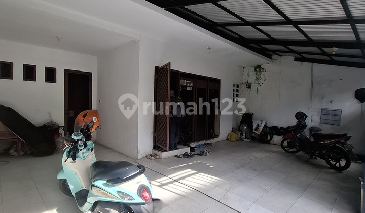 Rumah Jalan Kancil Kota Makassar. Luas Tanah 144m2. 2