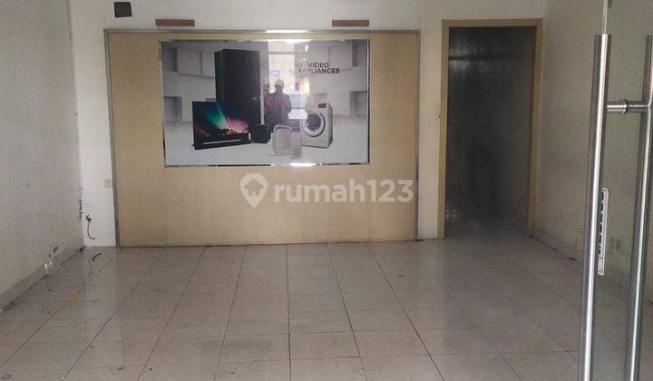 Ruko 3 Lantai Poros Pettarani Makassar. Luas 167m2. 2