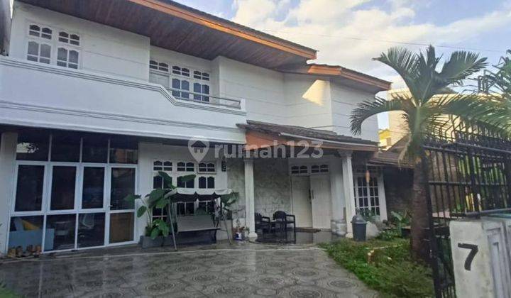 Rumah 2 Lantai Mewah Dekat Jalan Pettarani Luas 334 M2 1