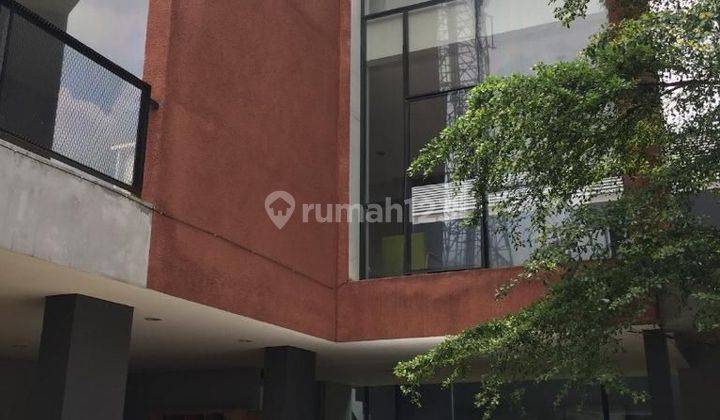 Rumah Siap Huni Dalam Town House Lebak Bulus Jakarta Selatan 1