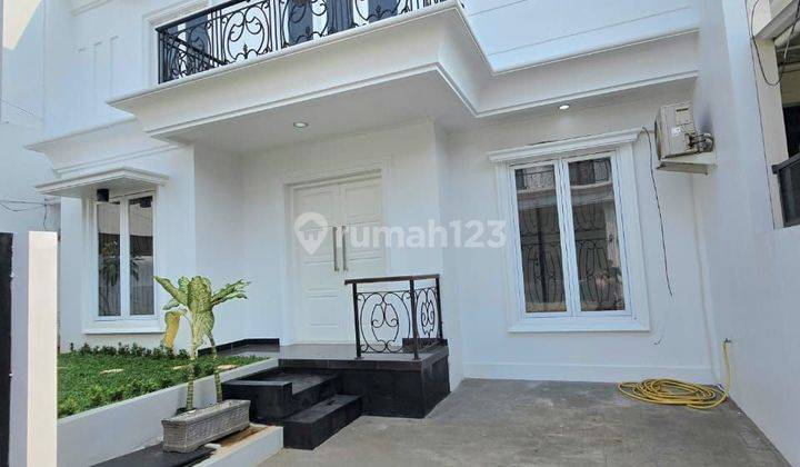 Rumah Semi Furnished Di Lokasi Strategis Bintaro Jaya Sektor 9 2