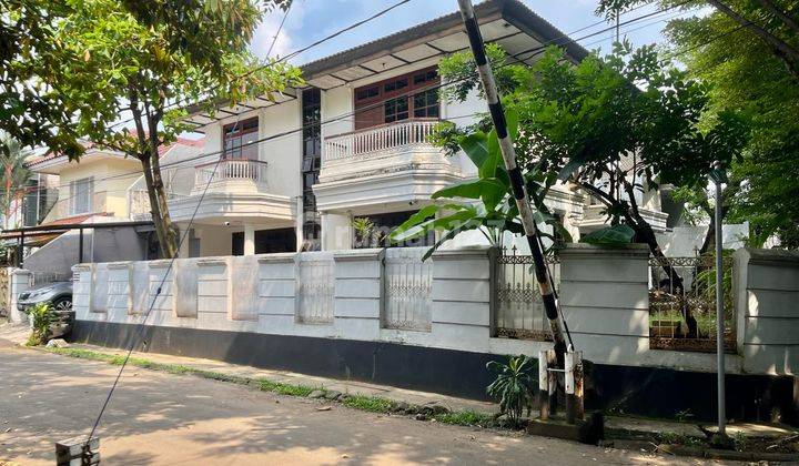 Rumah Hoek Secondary Di Bintaro Jaya Sektor 2 1