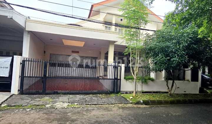 Rumah Siap Huni Berhalaman Belakang Luas Di Bintaro Jaya 2