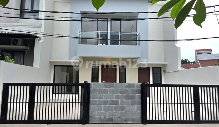 Rumah Bagus Siap Huni Di Sektor 9 Bintaro Jaya