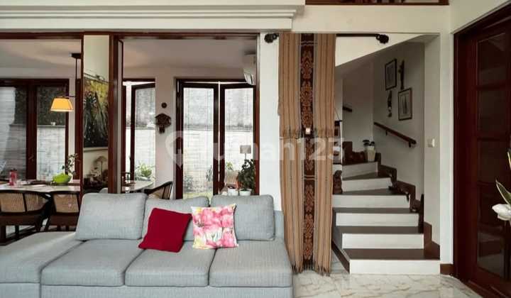 Rumah Modern Hadap Taman Dalam Prime Cluster Di Bintaro Jaya 2