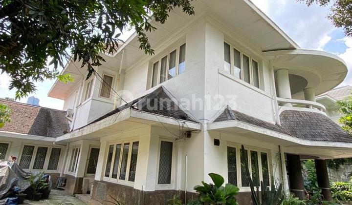 Rumah Classic Di Kawasan Protokol Menteng Jakarta Pusat 2