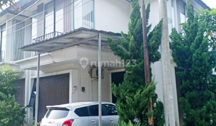 Rumah Hoek Siap Huni Dalam Komplek Area Bintaro Tangsel 1