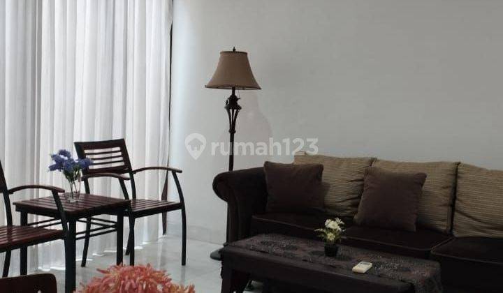 Rumah Minimalis Modern Furnished Dalam Cluster Sektor 9 Bintaro 1