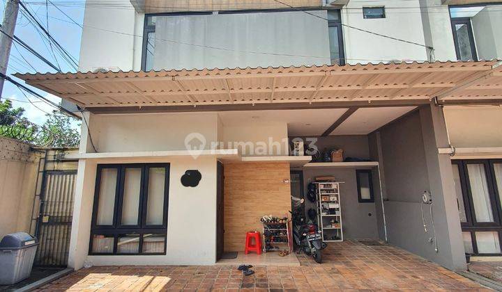 Rumah Minimalis Modern Dalam Cluster Di Area Sektor 5 Bintaro 2