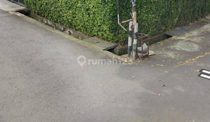 Rumah Lama Terawat Posisi Hoek Lokasi Strategis Di Pasar Minggu 2