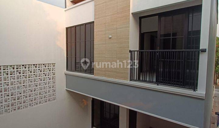 Rumah Baru Minimalis Siap Huni Di Area Veteran Jakarta Selatan 2