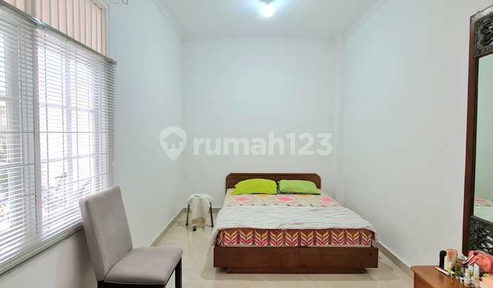 Rumah Sudah Renovasi Lokasi Strategis Di Sektor 5 Bintaro Jaya 2