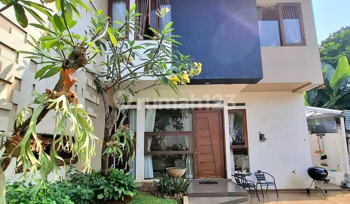 Rumah Strategis Nyaman Full Furnished Di Graha Bintaro Jaya