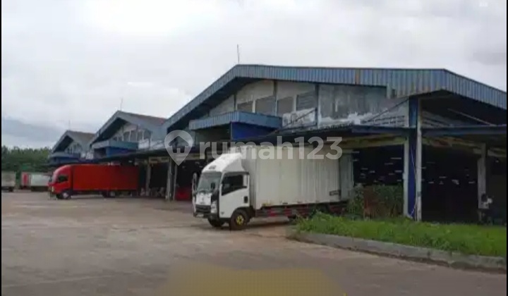 For Rent Warehouse/within Area, In Bantar Gebang District, Bekasi City, West Java Province