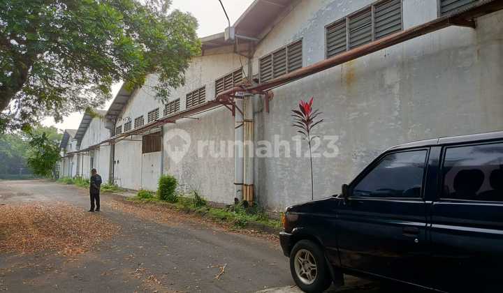 Warehouse for Rent in Karawaci Industrial Area, Tangerang City, Banten Province Warehouse for Rent in Karawaci Industrial Area, Tangerang City, Banten Province