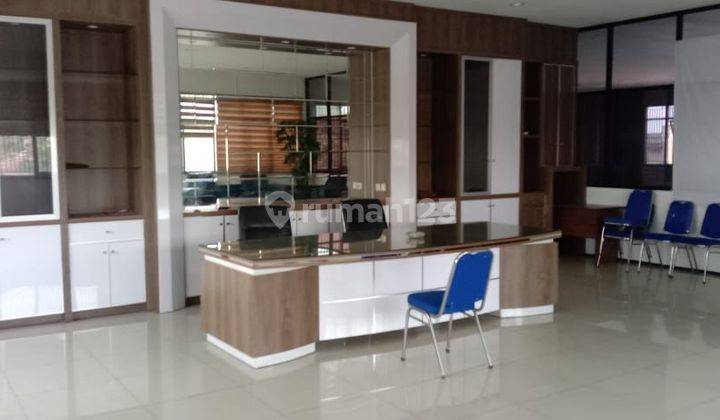 Disewakan Ex Showroom Mobil Di Jalan Gatot Subroto, Kota Tangerang, Propinsi Banten 2