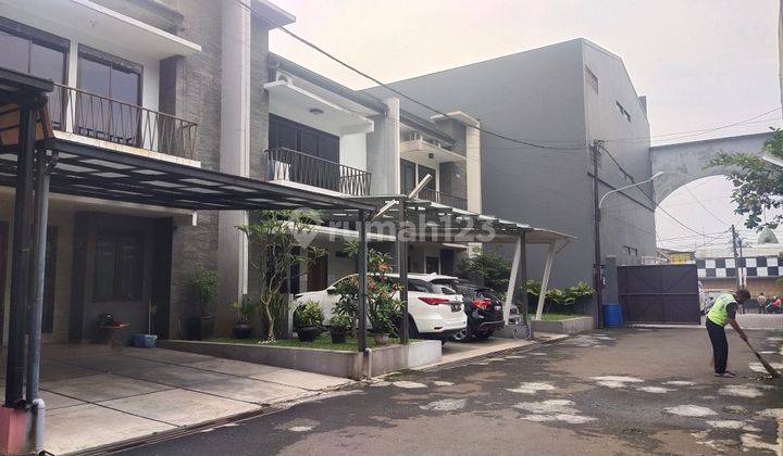 Rumah Bagus Siap Huni Di Mainroad Holis 2