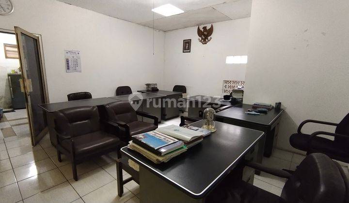 Hotel Dan Kantor di Jalan Soekarno Hatta Bandung 6
