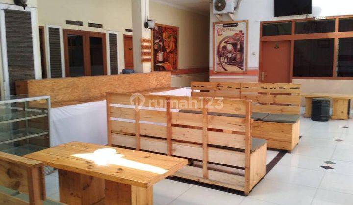 Hotel Dan Kantor di Jalan Soekarno Hatta Bandung 8